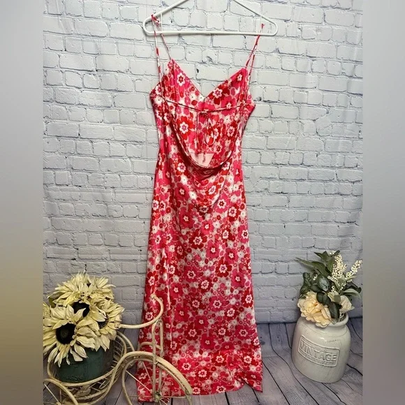 Dolls Kill Hot Pink and White Sexy Summer Floral Dress! - Picture 4 of 7